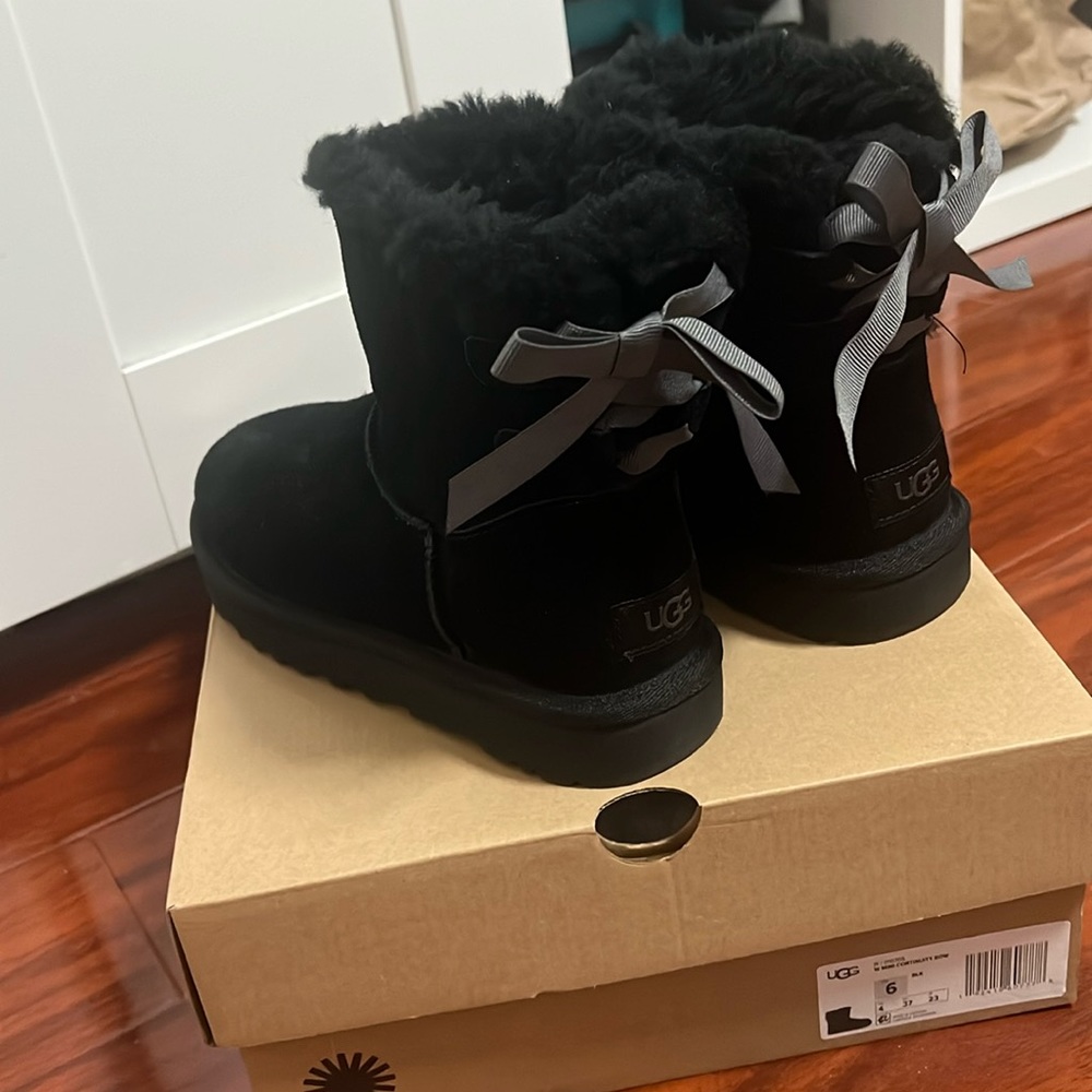 Ugg Mini Bailey Bow II Boot
